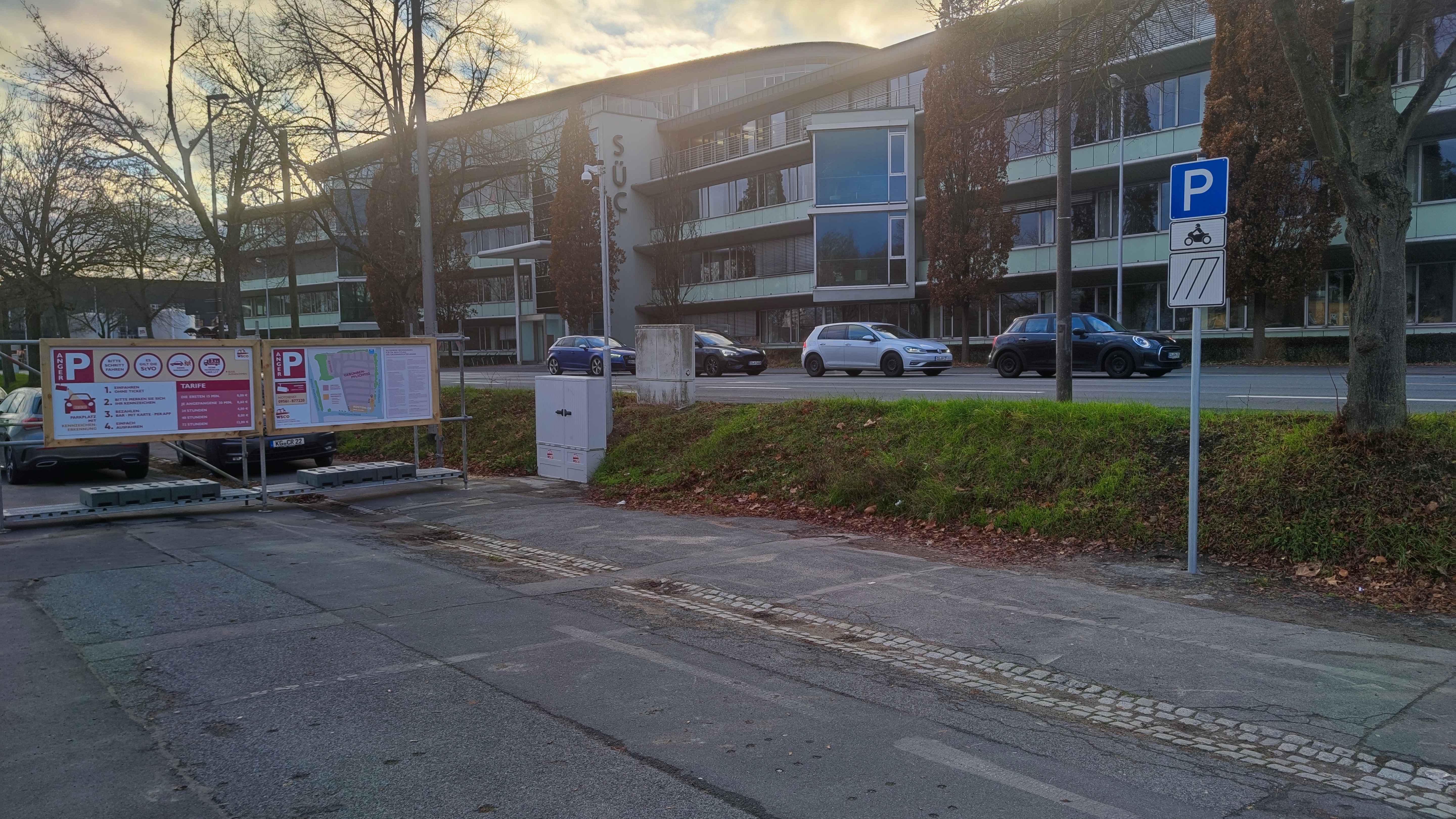 Motorradparkplatz Sch&uuml;tzenstra&szlig;e in Coburg &ndash; sicherer Parkplatz f&uuml;r Motorradfahrer